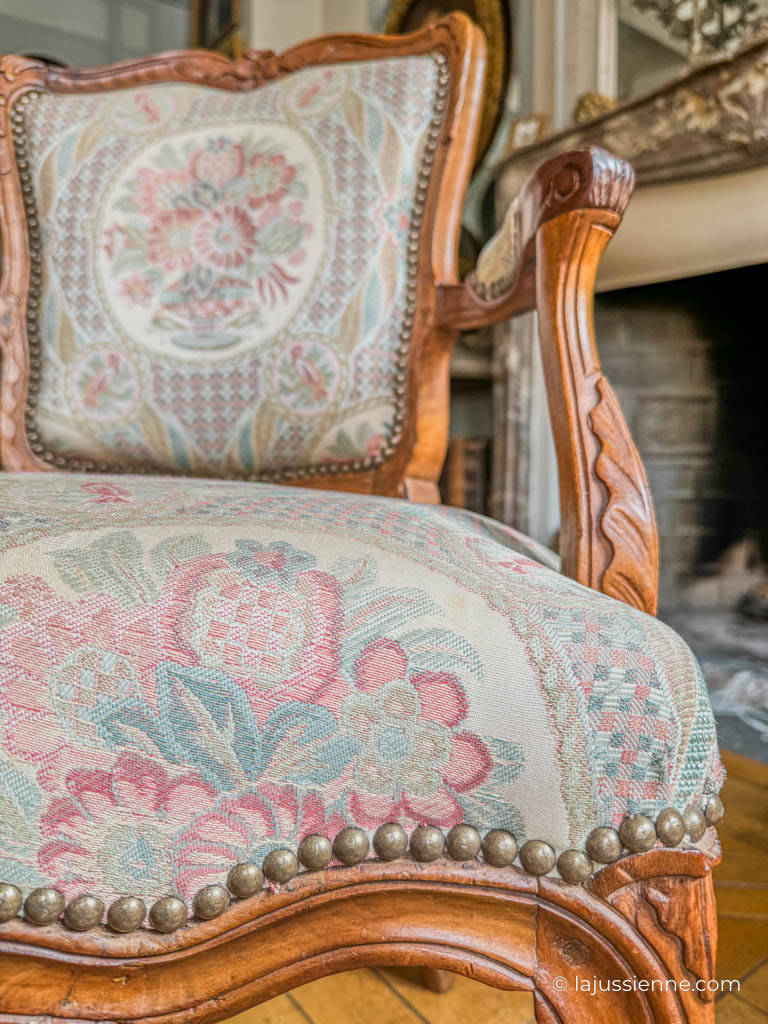 Fauteuil Cabriolet Louis XV Antiquit De Lajussienne 300