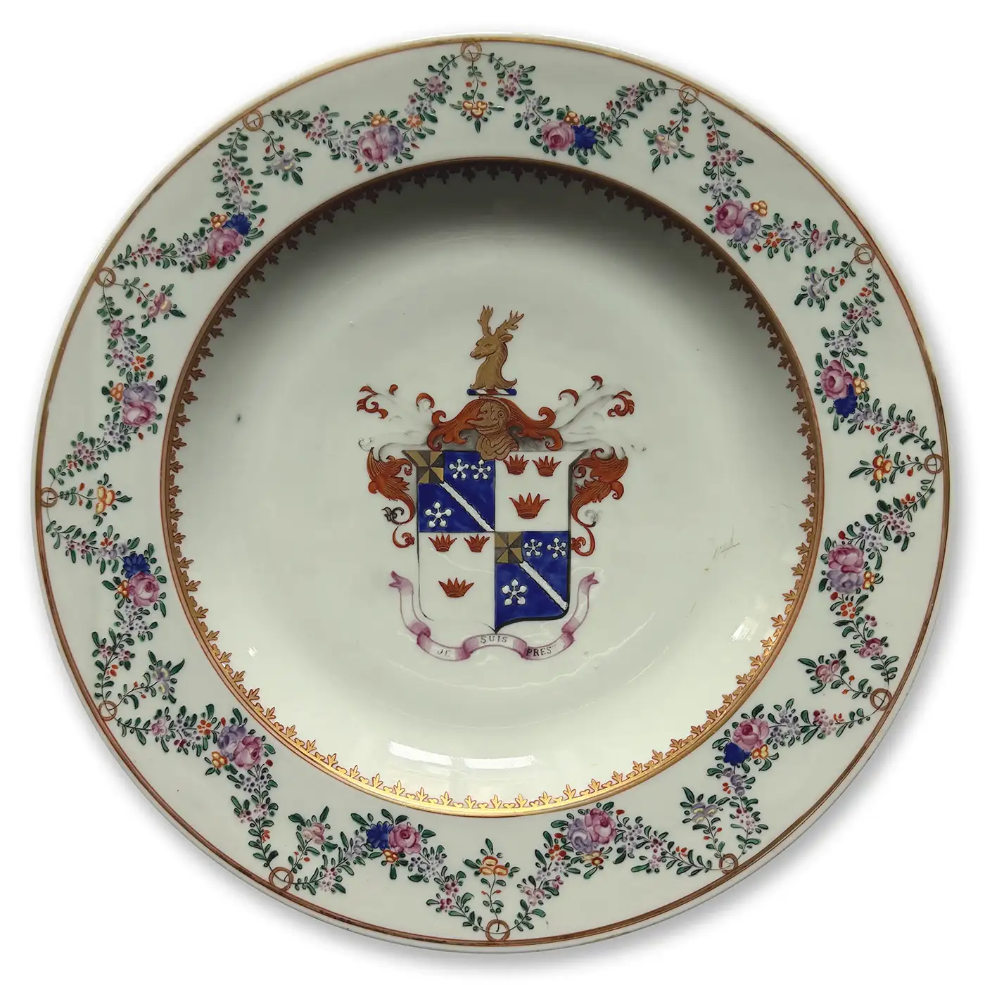 East India Company - Grand plat en porcelaine aux armes de Sir William Fraser of Ledeclune, 1st baronet